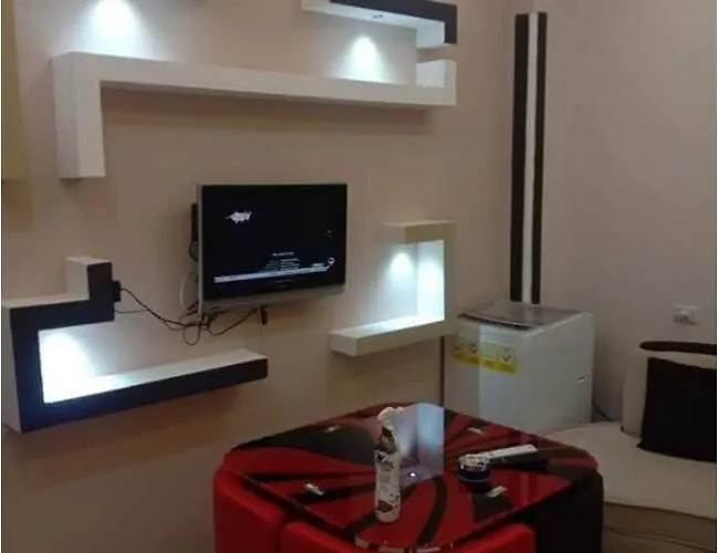 Apartment - اول ممشى شيرى *